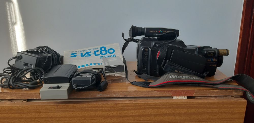 Продам відеокамери.