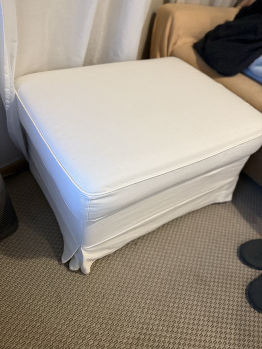 Repousa Pes Ektorp IKEA