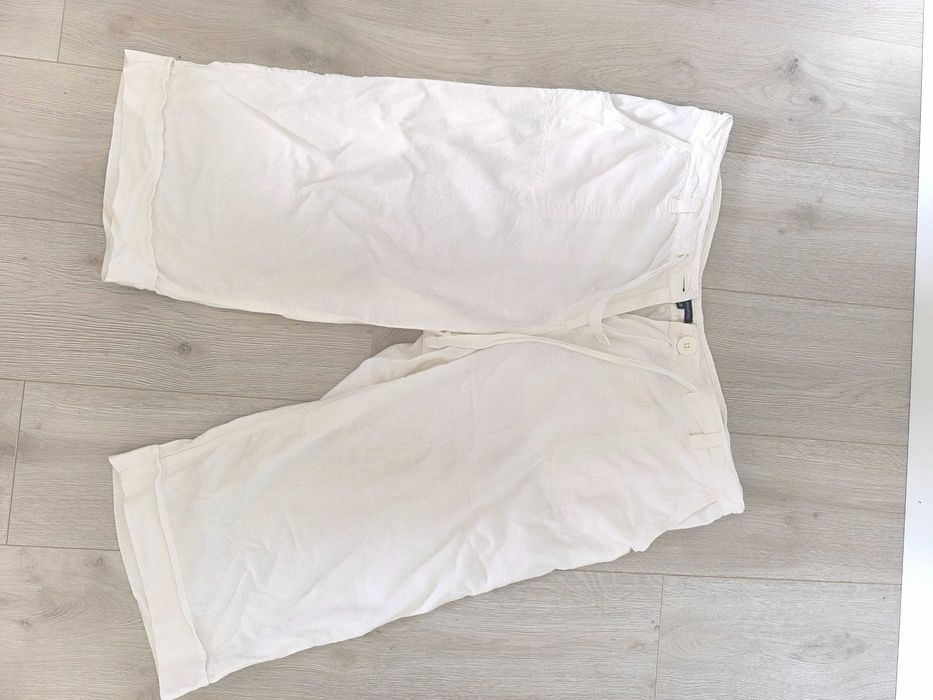 Шорти капрі льон батальний розмір 56-58 білого кольору