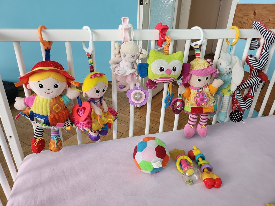 Grzechotki zawieszki itp  dla najmlodszych