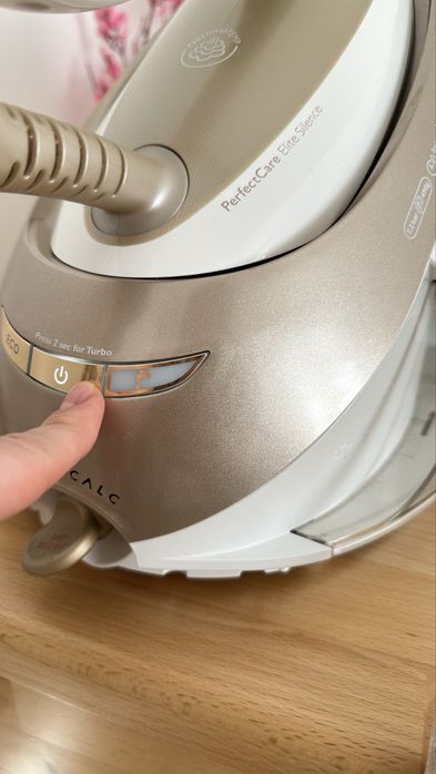 Праска з парогенератором PHILIPS