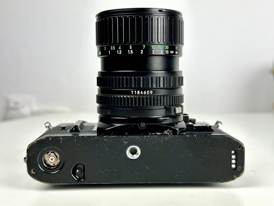 Canon AE-1 Program + FD 35–70mm | Analogowy zestaw gotowy do zdjęć