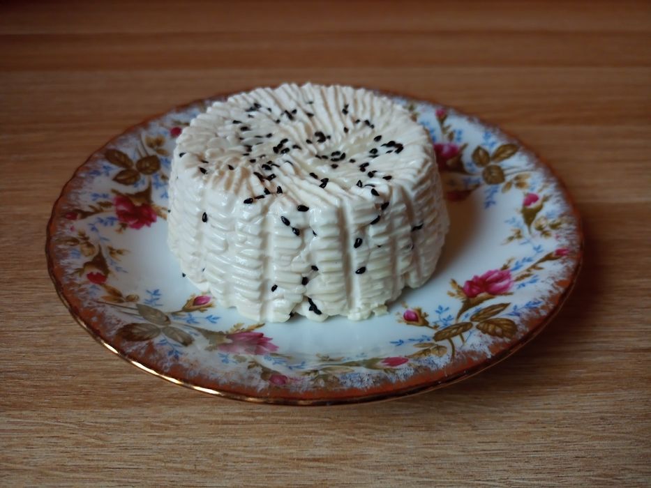 Mleko kozie, sery, jogurty naturalne, kefir, masło