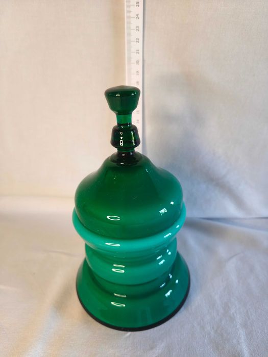 Bomboneira vidro cor verde