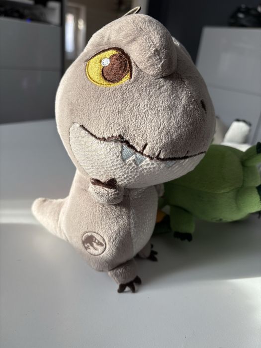 Pluszaki dinozaury jurassic world 4 szt