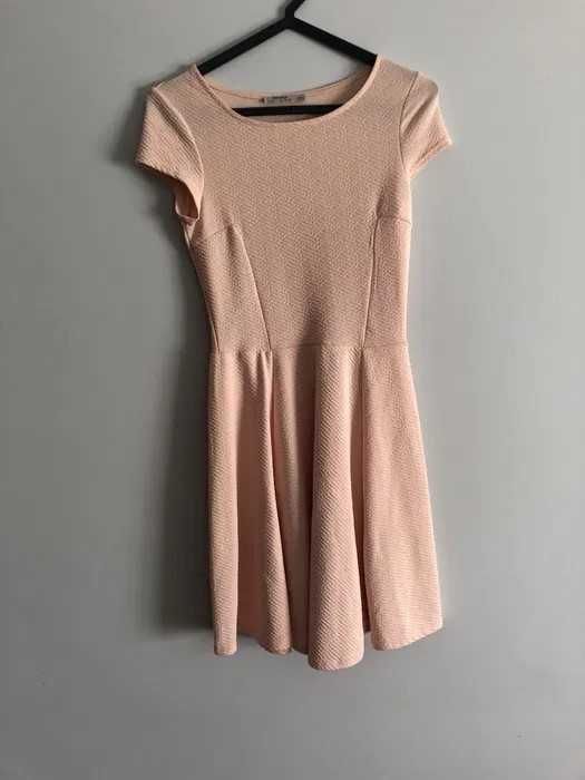 Novo - Vestido - Bershka - S