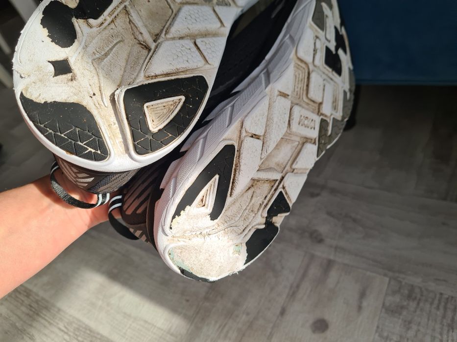 hoka one one clifton 5