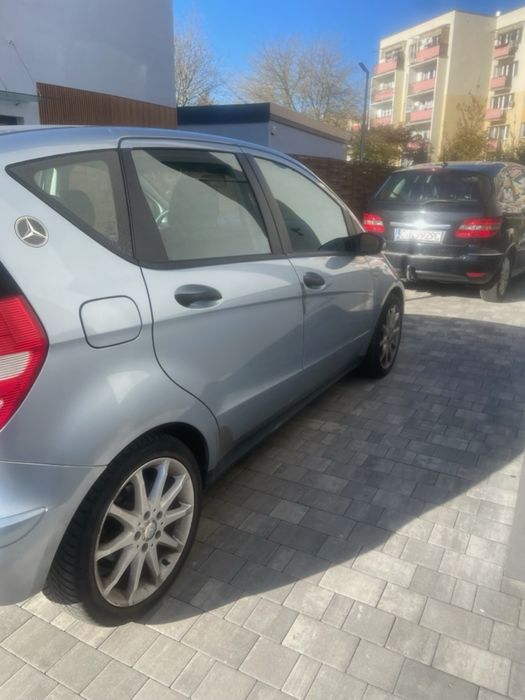Mercedes A 169 benzyna