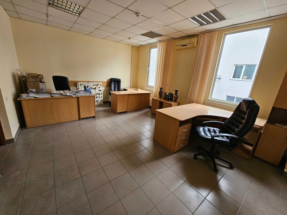 Оренда офісних приміщень, р-н Срібних Лелек