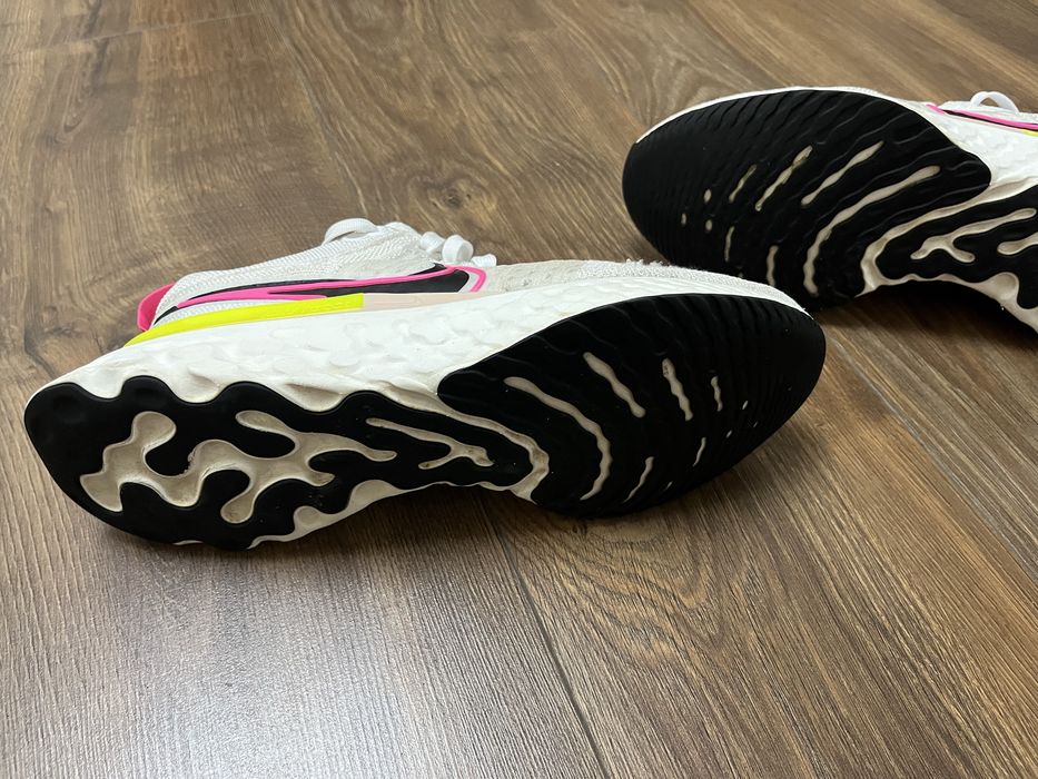 Чоловічі кросівки Nike React Infinity Run Fk 2 White DJ5395-100 Розмір EU 42.5, устілка 27 см