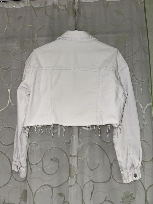 Белая женская джинсовая куртка пиджак s (42-44) 38