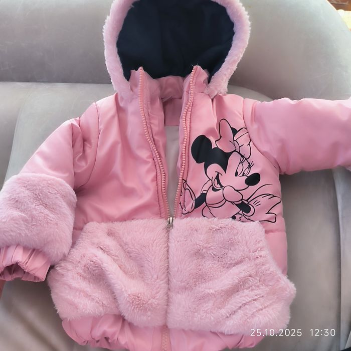 Курточка на дівчинку