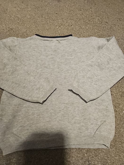 Sweterek cienki 92/98