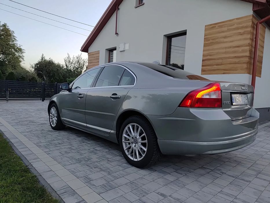 Volvo S80