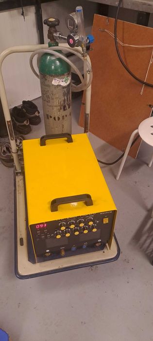 Spawarka inverterowa Magnum THF230P AC/DC