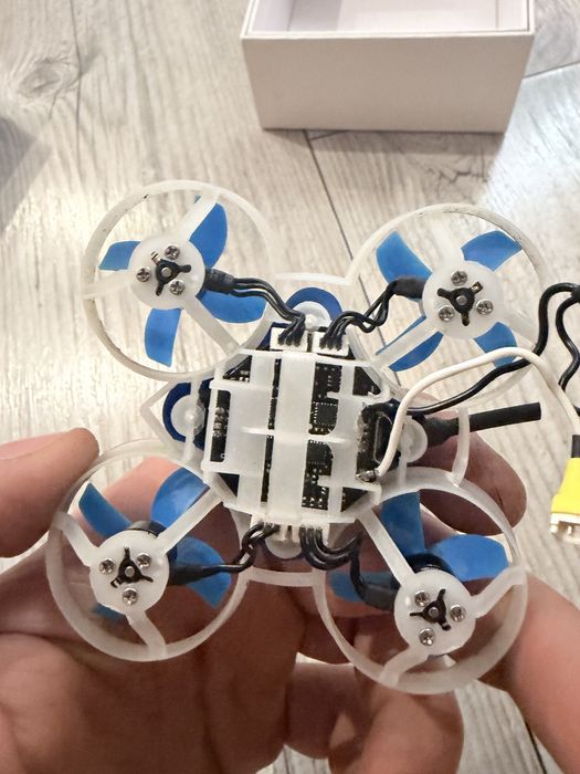 Dron beta 65x