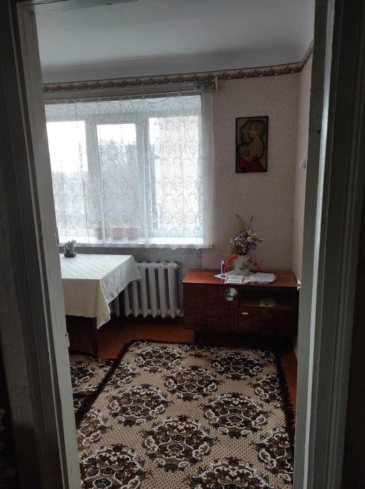 Здається кімната в 2 кімнатній квартирі