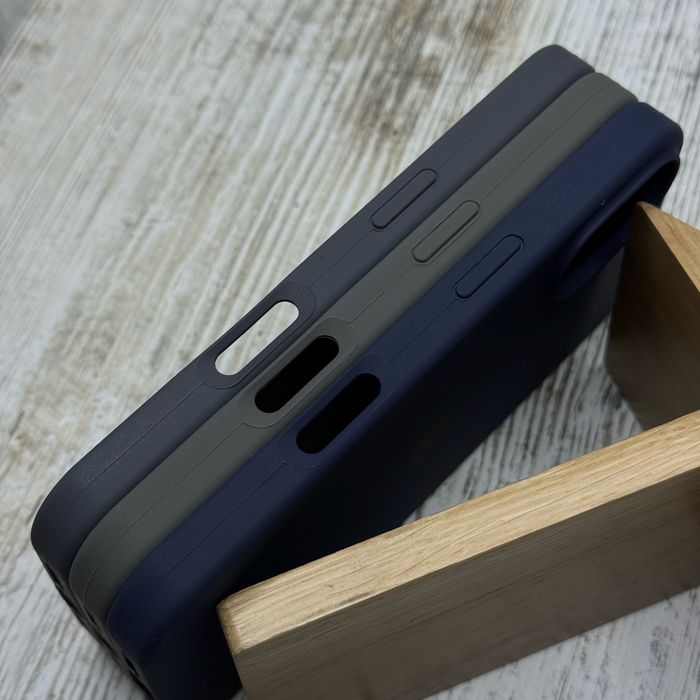 Чехол софттач Silicone Case на iPhone 16/ iPhone 17. Микрофибра. Чохол