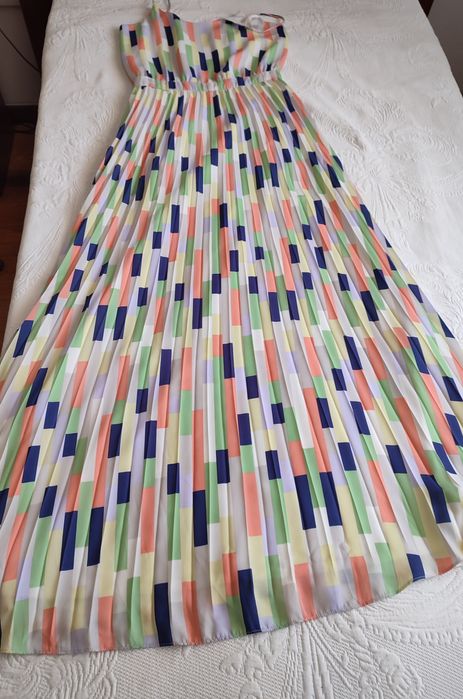 Vestido comprido colorido