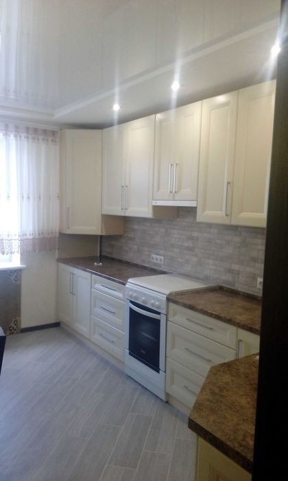 Оренда 2х кім Новобудова Інституцька. 2поверх.Тільки дзвонити