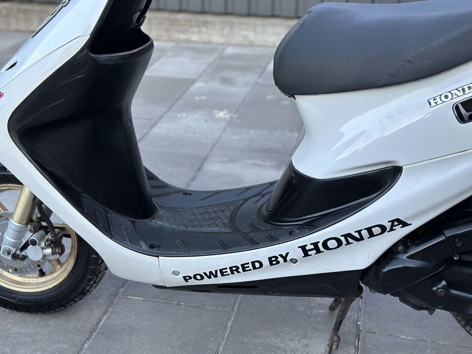 Скутер Honda Dio 35 ZX в гарному стані