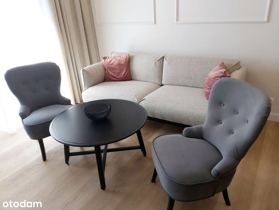 Komfortowy apartament z balkonem i garażem