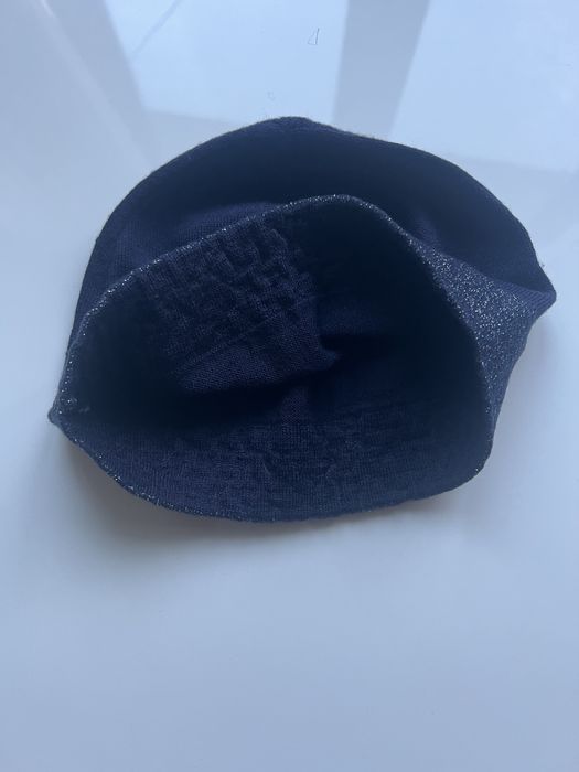 Продам шапку Armani