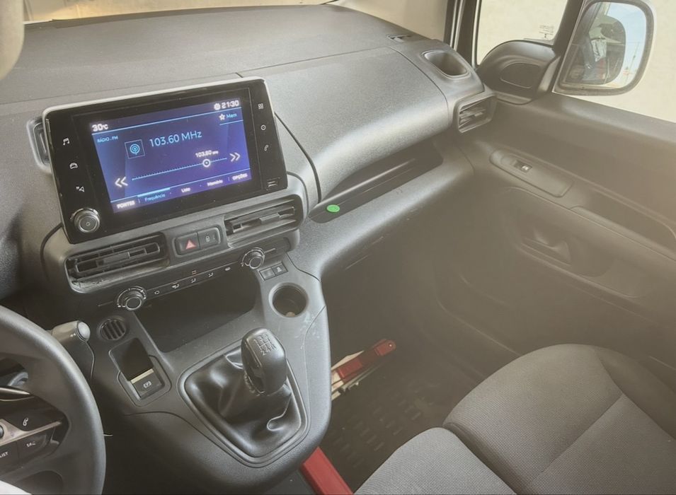 Peugeot Partner Standard  Premium Longa  1.5 BlueHDI  Longa. de 2019