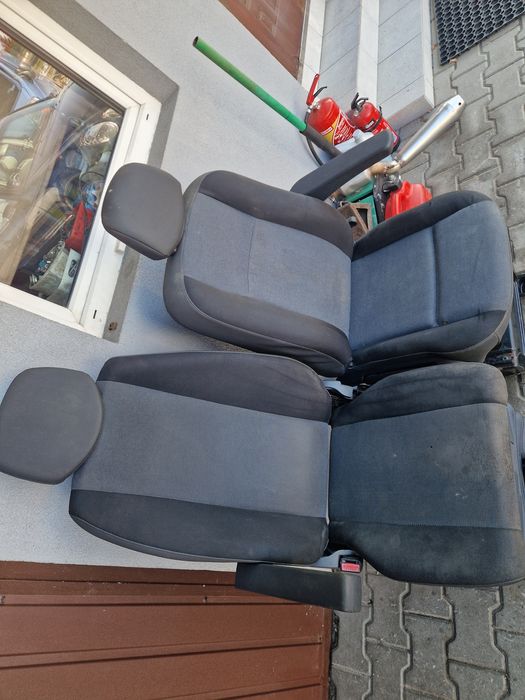 Fotel kierowcy pneumatyczny i pasażera pojedyńczy Renault Master 3