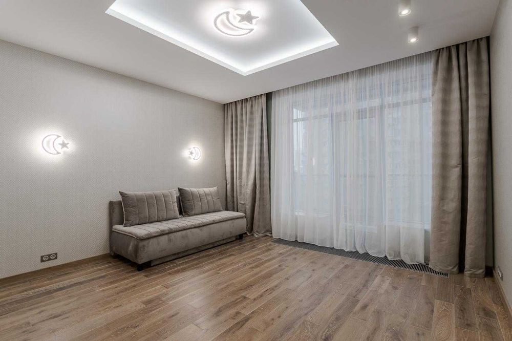 Продаж 3-к квартири в ЖК бізнес класу Riviera Riverside, Р. Окіпної 18