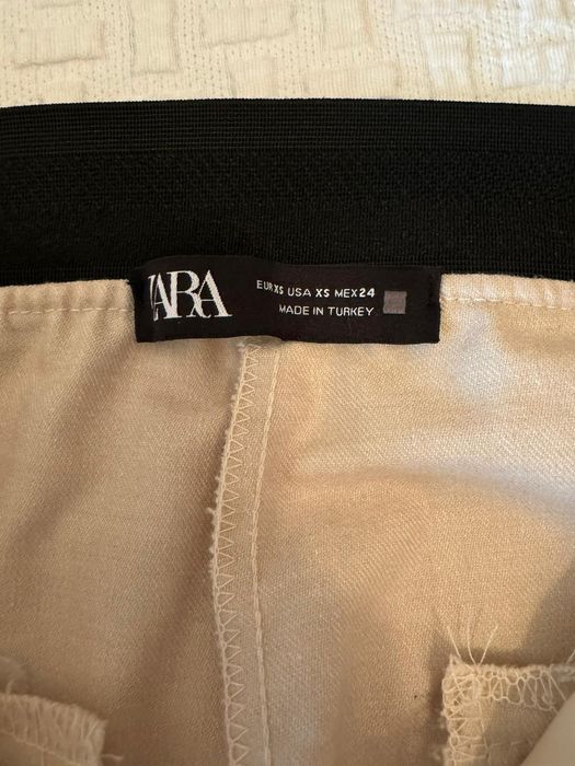 Calças Zara tamanho XS
