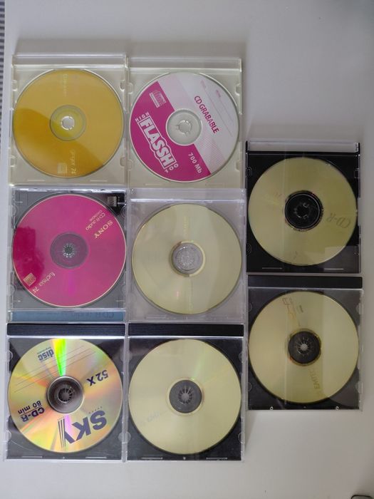 Blank CDs, Blank DVDs, and CD/DVD Cases