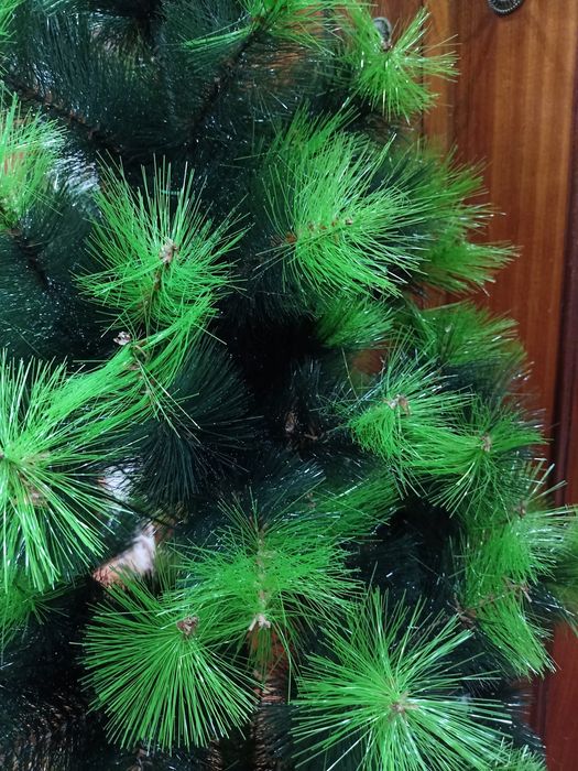 Árvore de Natal enfeites casa quarto apartamento vivenda escritório.