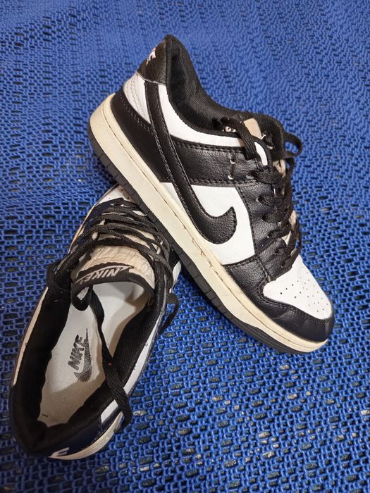 Качественные кроссовки Nike 39р