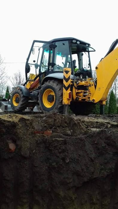 Usługi koparko ładowarką/wywóz ziemi