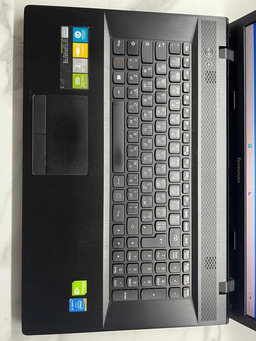 Lenovo G710 Core i5-4210M/8Гб ОЗУ/1Tb HDD/GT 820M/17.3" HD+