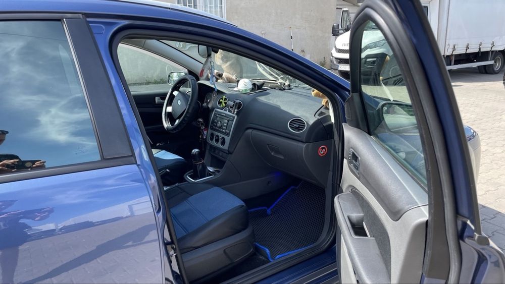 Ford Focus 2005 VIN WF0WXXGCDW5K68750 фото оголошення 7 з 11