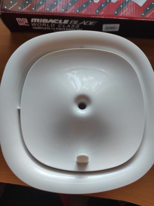 Поїльник для хатніх тварин Petempo Water Fountain PWF-01-Large Capacit