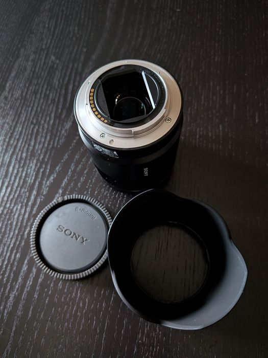 Sony FE 55mm f1.8 ZA SEL55F18Z