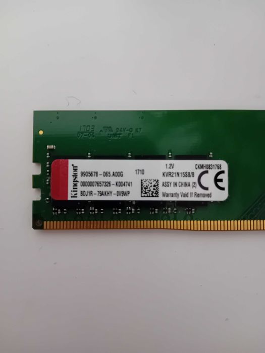 8GB DDR4-2133 CL15 SDRAM Memory64286530965378121