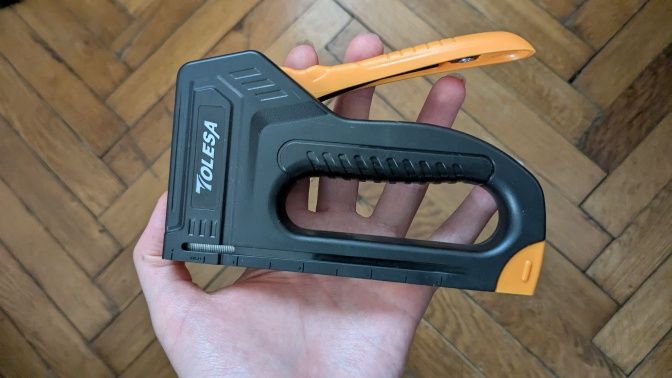 TOLESA 2 шт. степлеры для дерева, легкие, для домашнего использования