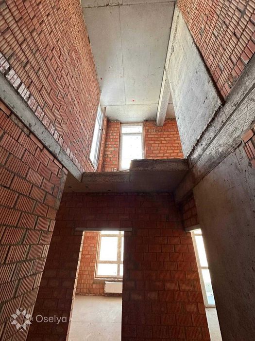 ТОП ДНЯ Квартира з терасою 2к 93 кв  ЖК Русанівська гавань Без %