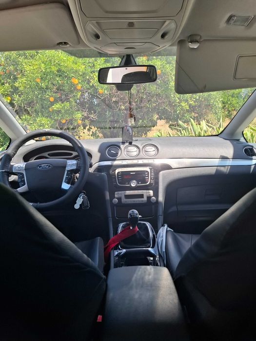 FORD S-MAX 2.0 Titanium
