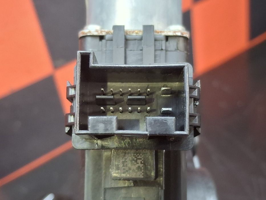 Elevador vidros frente esquerdo VOLKSWAGEN Amarok Chassis (S1B)