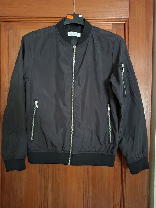 Kurtka bomberka marki H&M, rozmiar 134-140