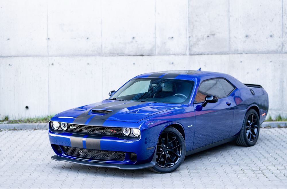 Wynajem Dodge Challenger 5,7 Hemi