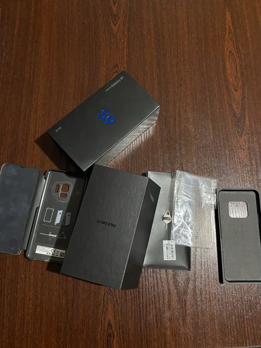 Samsung S9 komplet ,pudelka ,ładowarka