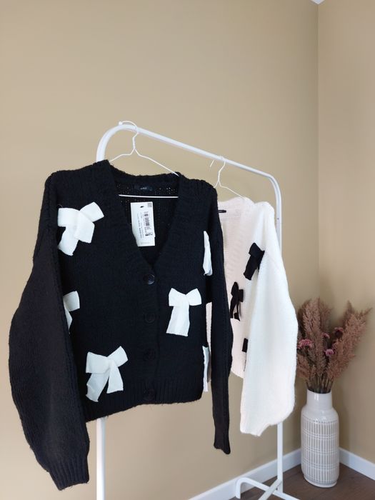 Кардиган в'язаний на гудзиках