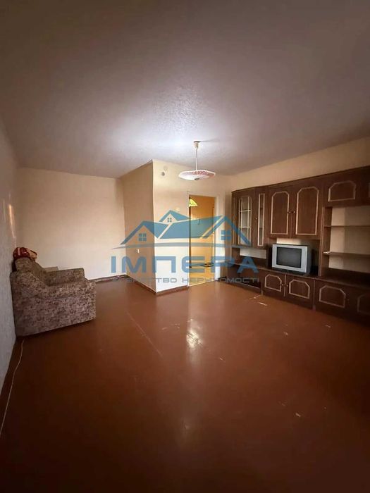 Продаж 1к квартири на Алмазному. 40м2. Цегла