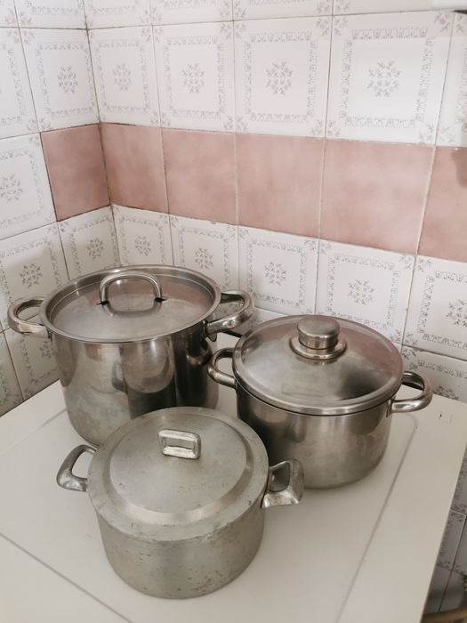 Trem de Cozinha (9 Tachos e Panelas)